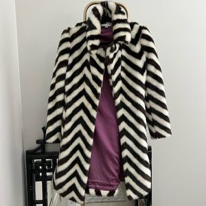 Trina Turk Womens coat